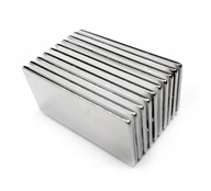 NEODYMOVÉ MAGNETY 30x15x1 mm 10 KS SILNÉ NEODYMOVÉ MAGNETY 30x15x1 mm 10 KS SILNÉ