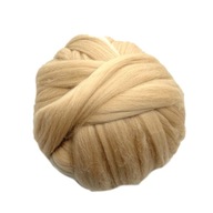 Vlnená česaná plsť makramé 0,5 kg BÉŽOVÁ Vlnená česaná plsť makramé 0,5 kg BÉŽOVÁ