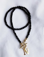čierny krištáľový náhrdelník 42cm ľubovoľné písmeno STEEL