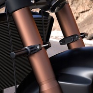 Upravený univerzálny držiak na motocykle Upravený univerzálny držiak na motocykle
