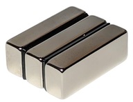 SILNÝ NEODYMOVÝ TALÍROVÝ MAGNET 40x15x10mm 3 ks. SILNÝ NEODYMOVÝ TALÍROVÝ MAGNET 40x15x10mm 3 ks.
