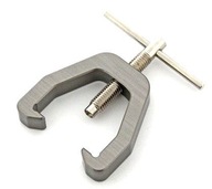 Sťahovací kľúč na demontáž ozubených kolies a ozubených kolies