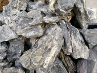 Akvarijná skala BLACK SCENERY STONE 1kg Akvarijná skala BLACK SCENERY STONE 1kg