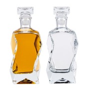 Fľaša BROKEN CARAFE na WHISKY COGNAC ŠŤAVU 750 ml Fľaša BROKEN CARAFE na WHISKY COGNAC ŠŤAVU 750 ml