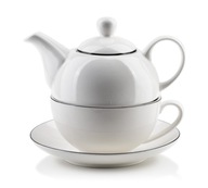BIELY PORCELÁNOVÝ DŽBAN S ČAJOM BIELY PORCELÁNOVÝ DŽBAN S ČAJOM