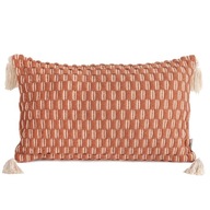 Ozdobná obliečka na vankúš s BOHO brmbolcami 30X50 TEHLA Ozdobná obliečka na vankúš s BOHO brmbolcami 30X50 TEHLA