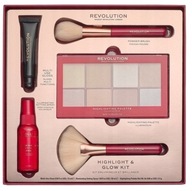 Sada vianočnej kozmetiky MAKEUP REVOLUTION Sada vianočnej kozmetiky MAKEUP REVOLUTION