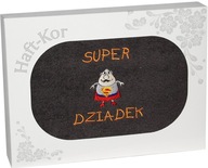 UTERÁK S VÝŠIVKOU DEŇ STARÝCH RODIČOV 70x140 AKO DARČEK UTERÁK S VÝŠIVKOU DEŇ STARÝCH RODIČOV 70x140 AKO DARČEK