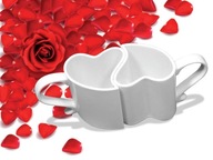 Romantické poháre pre valentínsky pár Romantické poháre pre valentínsky pár