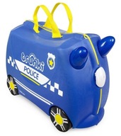 Kufor kufra a Percyho policajné auto