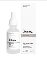 Obyčajné kyslé sérum s 2% roztokom kyseliny salicylovej