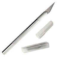 Papierový nôž s vymeniteľnými čepeľami skalpelu