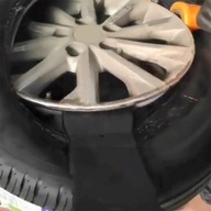 k upevneniu pneumatiky páčky tlaku v pneumatikách, ktorú máte