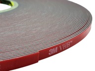Obojstranná páska 3M silná pena VHB 6mm ~ 33 m Obojstranná páska 3M silná pena VHB 6mm ~ 33 m