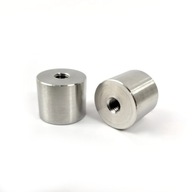 Priechodné priechodky pre otvory 20 mm závit M6 (2 ks) Priechodné priechodky pre otvory 20 mm závit M6 (2 ks)