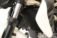 KRYT NA RADIÁTOR R&G SUZUKI GLADIUS ČIERNA KRYT NA RADIÁTOR R&G SUZUKI GLADIUS ČIERNA