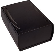 Plastové puzdro Z112B Rozmery Z-112B: 185,5 mm x 136 mm x 80 mm Plastové puzdro Z112B Rozmery Z-112B: 185,5 mm x 136 mm x 80 mm