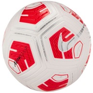 Lopta Nike Strike Team 290G CU8062-100, veľkosť 4 Lopta Nike Strike Team 290G CU8062-100, veľkosť 4