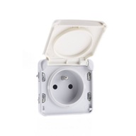 LEGRAND PLEXO 2P+E ZÁSUVKA S BIELOU UZÁVEROU IP55 LEGRAND PLEXO 2P+E ZÁSUVKA S BIELOU UZÁVEROU IP55