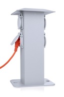 Elektrická záhradná tyč s napájacími zásuvkami Elektrická záhradná tyč s napájacími zásuvkami