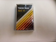 Tascam 424-S C-60 High Bias 1ks poškodený bal. Tascam 424-S C-60 High Bias 1ks poškodený bal.