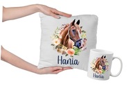Sada vankúšov a hrnčekov HORSE + akékoľvek meno Sada vankúšov a hrnčekov HORSE + akékoľvek meno