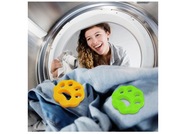 Kotúč na čistenie oblečenia od zvieracích chlpov v práčke - žltý