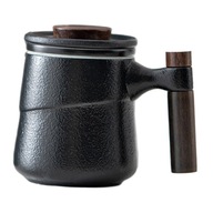 Keramický hrnček na čaj s infuzérom a vrchnákom Keramický hrnček na čaj s infuzérom a vrchnákom