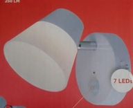 LED LAMPA DO ZÁSUVKY, otočná, pohybový senzor