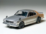 Nissan Skyline 2000GT-R model 24194 Tamiya