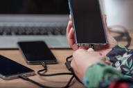 Jednotka USB - USB-C / microUSB / Lightning káblov Jednotka USB - USB-C / microUSB / Lightning káblov