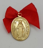 Medailón na kočík s červenou mašľou