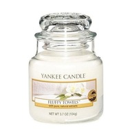 Yankee Candle Small Jar Fluffy Towels 104g Yankee Candle Small Jar Fluffy Towels 104g