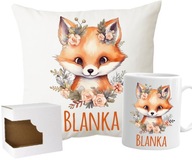 Hrnček + vankúšik Fox s kvetmi + ľubovoľné meno Hrnček + vankúšik Fox s kvetmi + ľubovoľné meno