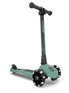 Highwaykick 3 LED Forest ScootandRide 96345 Highwaykick 3 LED Forest ScootandRide 96345