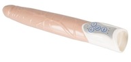 Cyberskin vibrátor sa pohybuje tam a späť