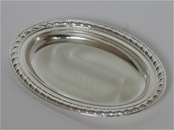 Postriebrený, lakovaný podnos, elegantný Postriebrený, lakovaný podnos, elegantný