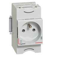 LEGRAND MODULÁRNA ZÁSUVKA 2P+Z 10/16A PRE G380 RAIL LEGRAND MODULÁRNA ZÁSUVKA 2P+Z 10/16A PRE G380 RAIL