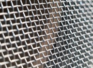 Nerezové pletivo, sito 1,2 mm d/0,4 mm, šírka 1200 mm Nerezové pletivo, sito 1,2 mm d/0,4 mm, šírka 1200 mm