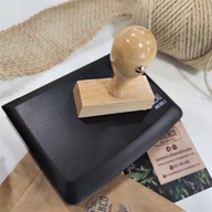 Drevená pečiatka 6x2,5 cm s vaším LOGOM a atramentom Drevená pečiatka 6x2,5 cm s vaším LOGOM a atramentom