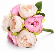 Svadobná kytica kvetov ružovej pivonky