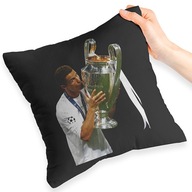 ČIERNY VANKÚŠ PRE FANOUŠKU AKO DARČEK CRISTIANO RONALDO MÓDNY DIZAJN ČIERNY VANKÚŠ PRE FANOUŠKU AKO DARČEK CRISTIANO RONALDO MÓDNY DIZAJN