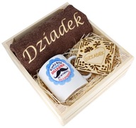 SKVELÝ DARČEK PRE DEDKA UTERÁK + KRABIČKA NA HRNKY SKVELÝ DARČEK PRE DEDKA UTERÁK + KRABIČKA NA HRNKY