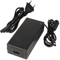 Spínaný zdroj DC 5,5 x 2,1mm 9V 4A + kábel Spínaný zdroj DC 5,5 x 2,1mm 9V 4A + kábel