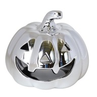 STRIEBORNÝ STOJAN NA TEKVICOVÉ SVIEČKY 16 CM HALLOWEEN STRIEBORNÝ STOJAN NA TEKVICOVÉ SVIEČKY 16 CM HALLOWEEN
