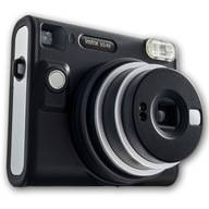 Čierny fotoaparát Fujifilm Instax Square SQ40 Black