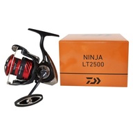 Navijak Daiwa 23 Ninja LT 2500, model 2023