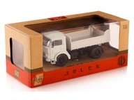 DAFFI PRL Zberné auto Jelcz 317 K-527 DAFFI PRL Zberné auto Jelcz 317 K-527