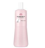 Aktivačná kefka Wella Shinefinity 1000 ml Aktivačná kefka Wella Shinefinity 1000 ml