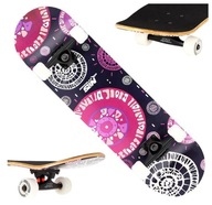 Klasický drevený farebný skateboard